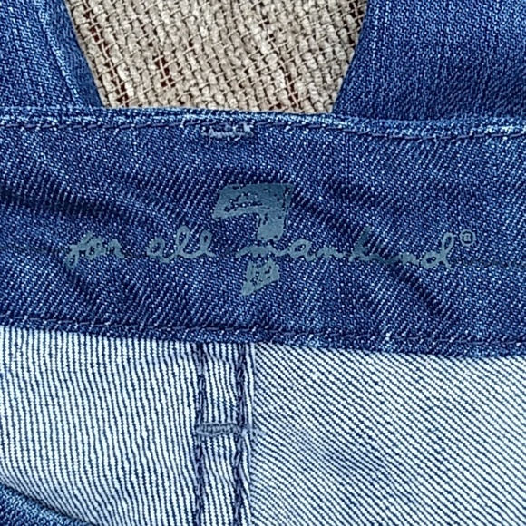 7 for All Mankind Cropped A pocket capri - Picture 3 of 7